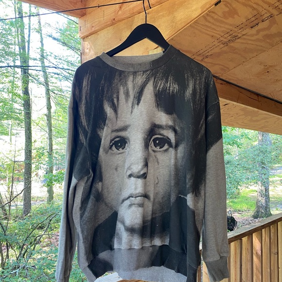 CRY ME A RIVER - Picture 5 of 6